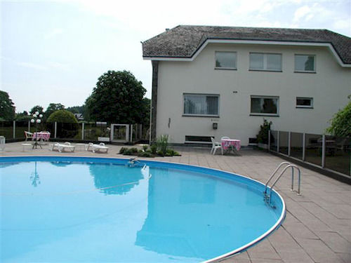 Roannay - Francorchamps Hotel Екстериор снимка